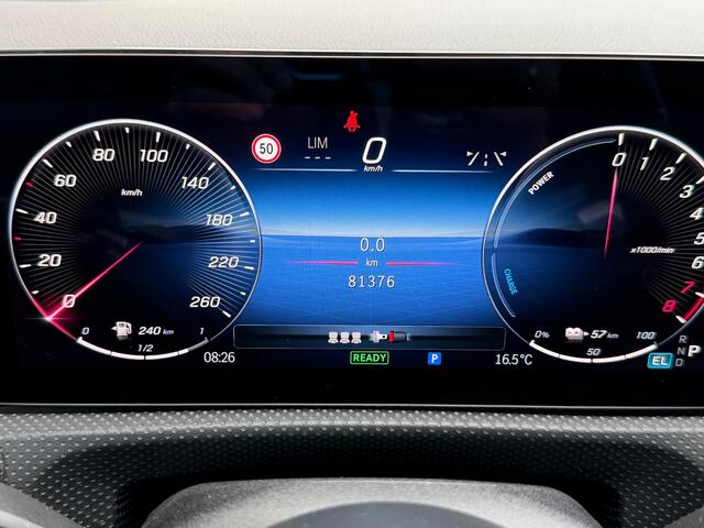 Mercedes-Benz CLA-KLASSE 250e AMG Facelift | Panoramadak | ACC | 360° Camera | Burmester!
