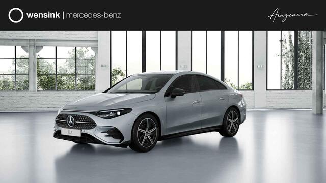 Mercedes-Benz CLA-KLASSE 180 Business Solution AMG | Night | Panoramadak | Trekhaak | Parkeercamera | Dodehoekassistent |