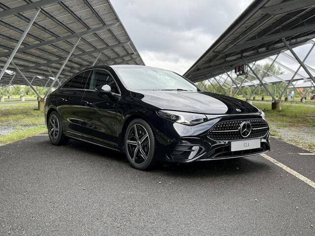 Mercedes-Benz CLA-KLASSE 180 Business Solution AMG | Panoramadak | Trekhaak | Memory | Multibeam LED | Massage | Sfeerverlichting | Parkeercamera |