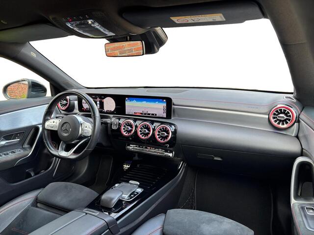 Mercedes-Benz CLA-KLASSE 200 AMG ? LED ? Sfeer ? CarPlay
