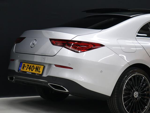Mercedes-Benz CLA-KLASSE 250 e AMG Sport [SCHUIFKANTELDAK, APPLE CARPLAY, ANDROID, VOL LEDER, STOELVERWARMING, CAMERA, PDC 360, CRUISE, CLIMATE, NIEUWSTAAT]