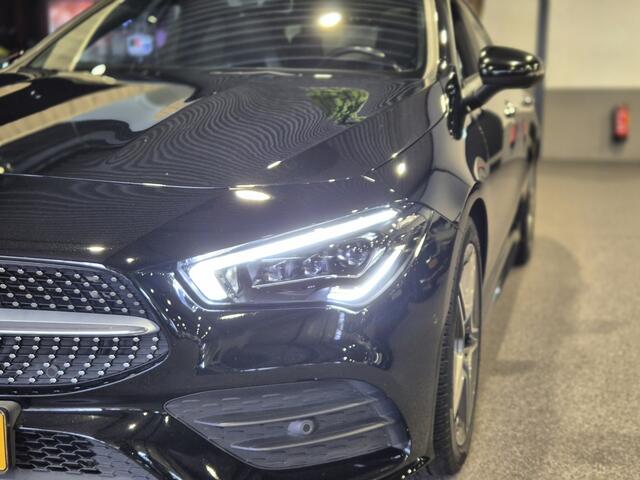 Mercedes-Benz CLA-KLASSE 180 Business Solution AMG Panorama | Camera | Digidash | HiFi | Zeer nette auto