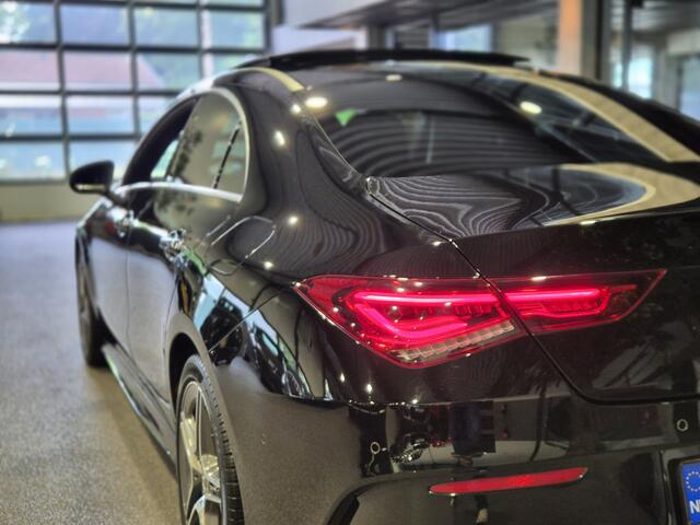 Mercedes-Benz CLA-KLASSE 180 Business Solution AMG Panorama | Camera | Digidash | HiFi | Zeer nette auto