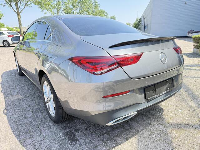 Mercedes-Benz CLA-KLASSE 180 Business Solution Essential , 55.666 KM, GROTE DIGITAAl DASHBOARD, DEALERONDERHOUDEN, HANDGESCHAKELD, ZEER VEEL OPTIE'S, LET OP !!! PRIJS IS EX BPM / EX BTW, BELGISCHE AUTO, AUTOPAS AANWEZIG