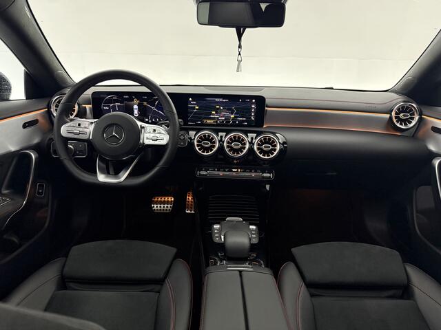 Mercedes-Benz CLA-KLASSE 180 AMG | Pano | Virtual | Camera | Burmester | Sfeer | Keyless | NAP
