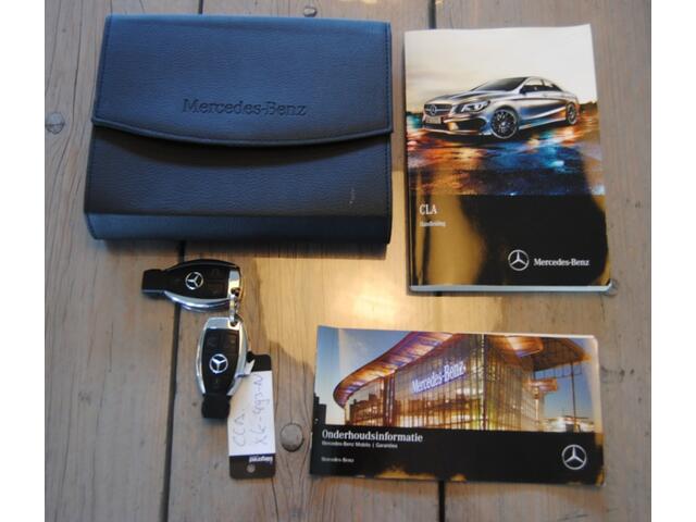 Mercedes-Benz CLA-KLASSE 180 Prestige | Stoelverwarming | Trekhaak