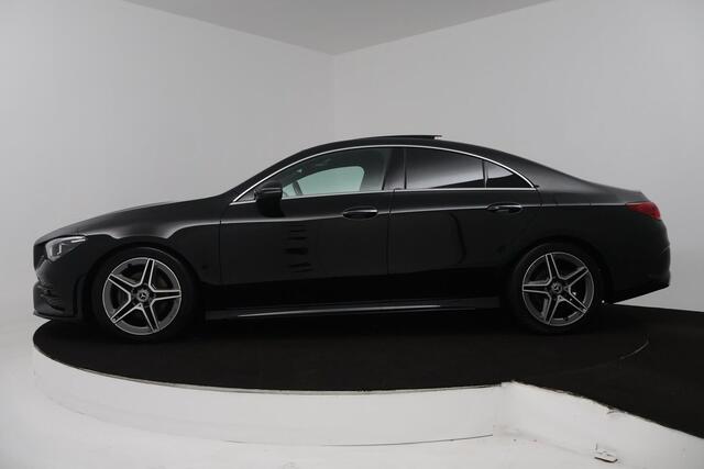 Mercedes-Benz CLA-KLASSE 180 Business Solution AMG (PANORAMADAK, AFNEEMBARE TREKHAAK, SFEERVERLICHTING, STOELVERWAR