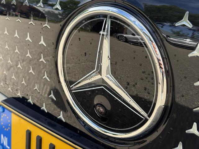 Mercedes-Benz CLA-KLASSE 250+ Launch Edition 85.5 kWh AMG| NIEUW MODEL| 11.000KM!| ELEKTRISCHE STOELEN| CAMERA| DODE HOEK| FABRIEKSGARANTIE MERCEDES| ORIGINEEL NEDERLANDS NAP| ALPINE GRIJS| 19 INCH VELGEN|