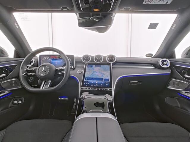 Mercedes-Benz CLE Coupé 300 e AMG Plug-In Hybride AMG Line Premium Plus | Night Pakket | Trekhaak | Distronic | Panorama Schuif-Kanteldak | Stuur en Stoelverwarming. Inclusief 24 maanden MB Certified garantie voor Europa.