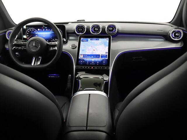 Mercedes-Benz CLE Coupé 300 e AMG Line | Premium plus | Leder | Rij assistentiepakket | Night pakket | Winter pakket |