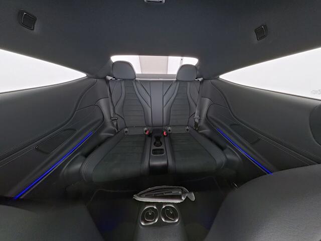 Mercedes-Benz CLE Coupé 300 e AMG Plug-In Hybride AMG Line | Night Pakket | Digital Licht | Distronic | Rijassistentiepakket plus | Stuur en Stoelverwarming. Inclusief 24 maanden MB Certified garantie voor Europa.