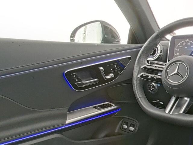 Mercedes-Benz CLE Coupé 300 e AMG Line AMG Line Premium | Night Pakket | Rijassistentiepakket plus | Distronic | Panorama Schuif-Kanteldak. Inclusief 24 maanden MB Certified garantie voor Europa.