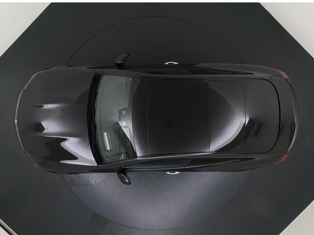 Mercedes-Benz CLE Coupé 300 e AMG Line