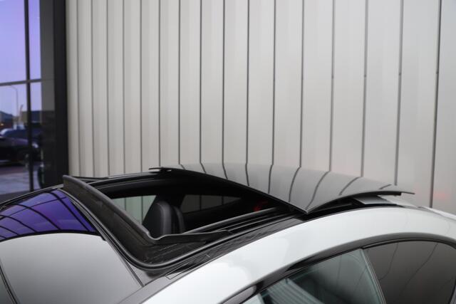 Mercedes-Benz CLE Coupé 300e AMG | 313PK | Pano | Head-up | Keyless-go | Burmester | Sfeerverlichting | Digital-light | Distronic | 2024.