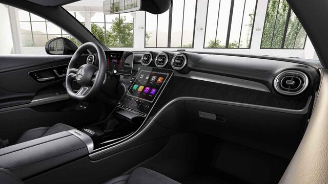 Mercedes-Benz CLE Coupé 300 e AMG Line | Premium plus | Night pakket | Rij assistentiepakket | Winter pakket | AMG spoiler |