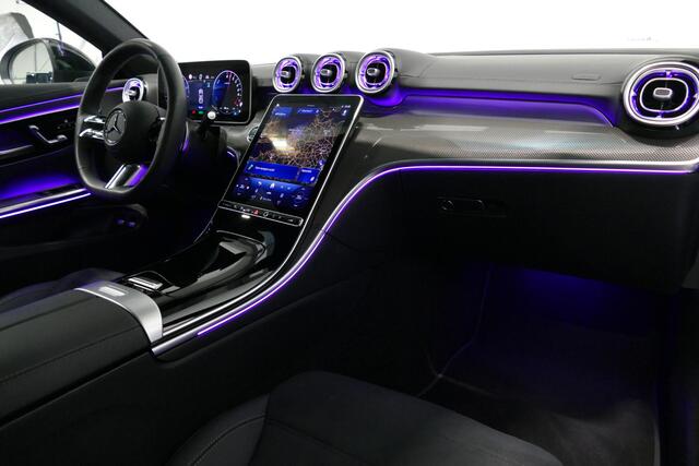 Mercedes-Benz CLE Coupé 300 e AMG Line / E53 AMG Look / Maxton design Bodykit / Panoramadak / Elektr. verstelbare voorstoelen + memory / Digital Light (Laser) / Apple Carplay - Android Auto / Stoelverwarming / Ambienteverlichting / 20'' LMV / Stuurwiel verwarming / Night pakket