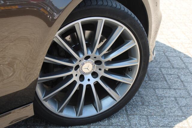 Mercedes-Benz CLS-KLASSE Shooting Brake 220d AUT9 AMG Line SCHUIFDAK LEDER 360-CAMERA COMAND 19'' NL AUTO
