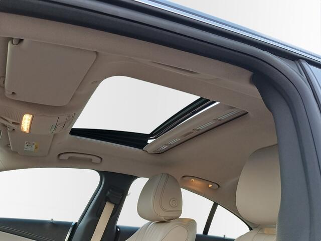 Mercedes-Benz CLS-KLASSE 450 4MATIC Premium /AMG-Line/Chique combinatie/Schuifdak/Leder/