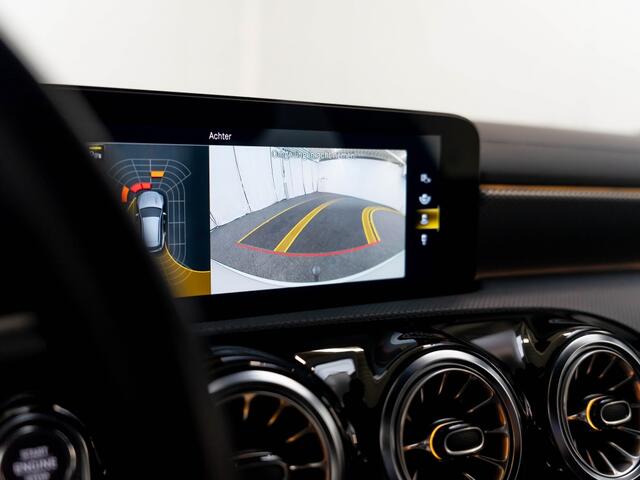 Mercedes-Benz Cla Shooting Brake CLA 200 Progressive | LED | Achteruitrij-camera | Trekhaak