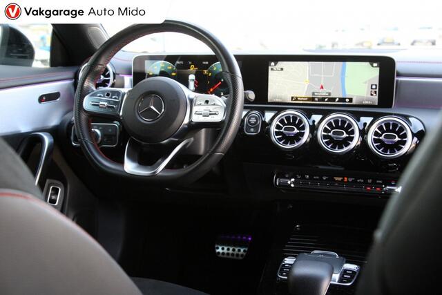 Mercedes-Benz Cla Shooting Brake 180 Automaat Business Solution AMG | Trekhaak |