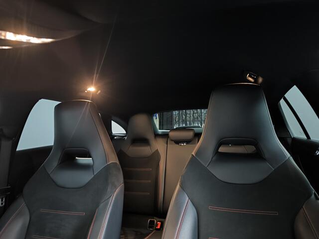 Mercedes-Benz Cla Shooting Brake 180 Business Solution AMG | Camera | Elektr achterklep | Trekhaak | LED koplampen |