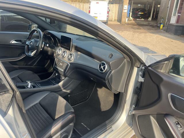 Mercedes-Benz Cla Shooting Brake 200 AMG AUTOMAAT OPEN DAK TREKHAAK