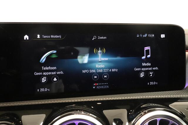 Mercedes-Benz Cla Shooting Brake 180 Business Solution AMG | Panoramadak | Trekhaak | 18"Lichtmetaal | LED koplampen |