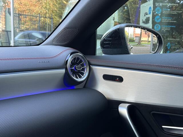 Mercedes-Benz Cla Shooting Brake 180 Star Edition AMG | Night Pakket | Panoramadak | MULTIBEAM LED Koplampen | Dodehoekassistent | Apple CarPlay | Android Auto | Stoelverwarming | Sfeerverlichting | Elektrische Achterklep | Achteruitrijcamera