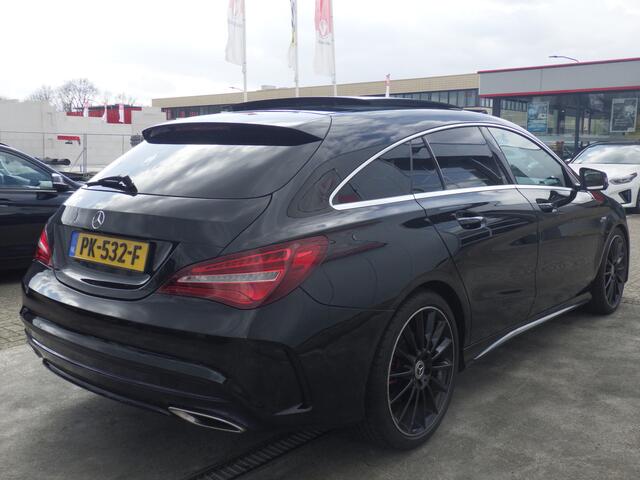 Mercedes-Benz Cla Shooting Brake 180 AMG AUT, Panodak, Camera, Leder Two Tone, Compleet, NL/NAP!