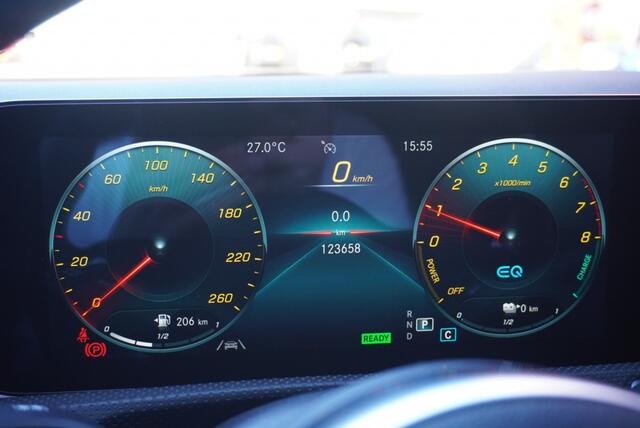 Mercedes-Benz Cla Shooting Brake 250 e Bns Sol AMG Ld Panoramadak | Sfeer verl. | Memory | Matrix