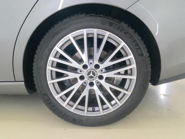 Mercedes-Benz Cla Shooting Brake 180 Business Solution Luxury 2e-Eig & Keurig-Onderh. BOVAG-Garantie. NL-Auto