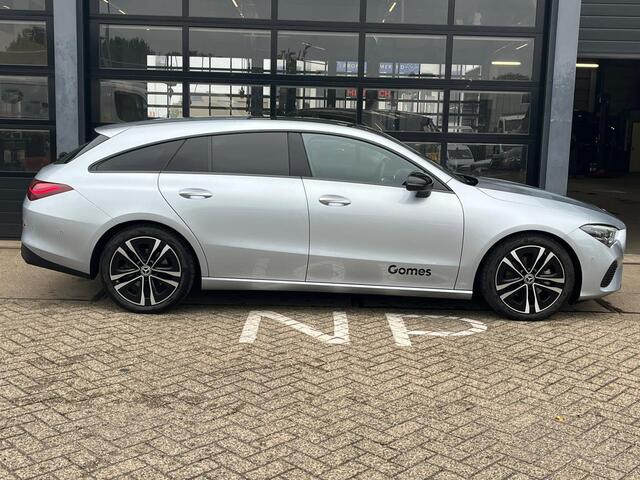 Mercedes-Benz Cla Shooting Brake 180 Luxury Line