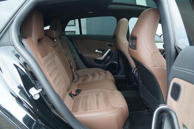 Mercedes-Benz Cla Shooting Brake AMG *FACELIFT* + BURMESTER / 360° / HEAD-UP / MEMORY