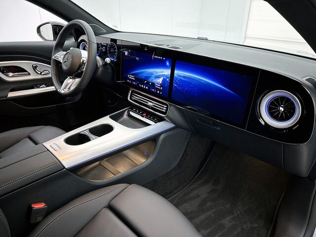 Mercedes-Benz Cla Shooting Brake 250+ Business Solution AMG 85 kWh Premium pakket | Winterpakket | Nightpakket | Smartphone integratie | Vast panoramadak | URBAN GUARD |