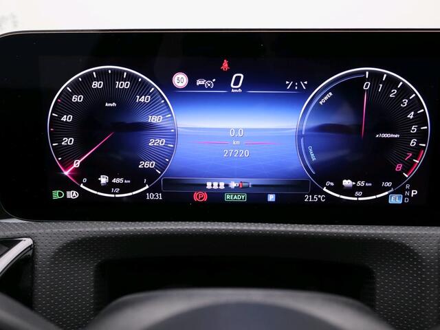 Mercedes-Benz Cla Shooting Brake 250 e Star Edition AMG Plug-In Hybride AMG Line | Night Pakket | Panorama Schuif-Kanteldak | Parkeerpakket met 360°-camera | Memory Voorstoelen. Inclusief 24 maanden Mercedes-Benz Certified garantie voor Europa.