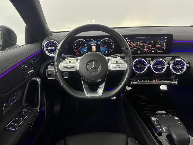 Mercedes-Benz Cla Shooting Brake 200 AMG Line | Panoramadak | Memory Seats | Sfeerverlichting |