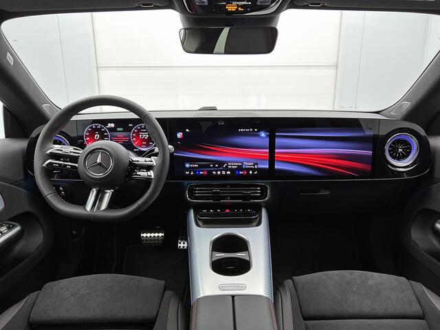 Mercedes-Benz Cla Shooting Brake 250+ Business Solution AMG 85 kWh | Plus Line | Premium Pakket | Winterpakket | Sportstoelen | MULTIBEAM LED | MBUX Virtuele Assistant | 19" vijfspaaks lichtmetalen AMG-velgen | Vast panoramadak |