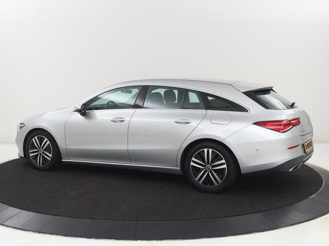 Mercedes-Benz Cla Shooting Brake 180 Business Solution | Stoelverwarming | Carplay | Camera | Half leder | Widescreen | Dodehoek detectie | Navigatie | Park Assist | Cruise control