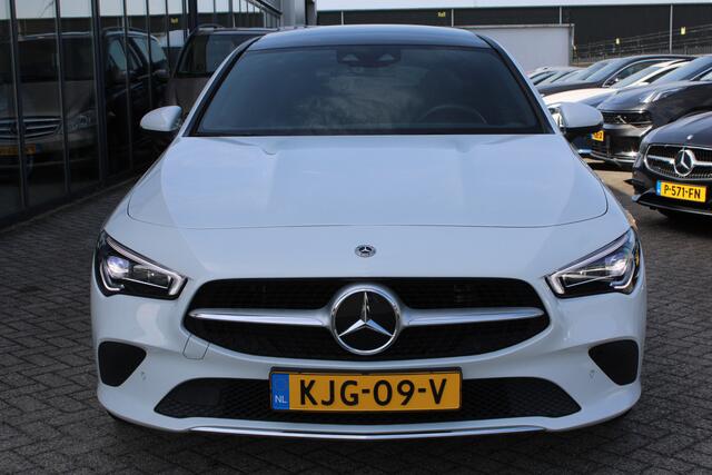 Mercedes-Benz Cla Shooting Brake 250e AUT8 Luxury Line PANORAMADAK SFEER LEDER MULTIBEAM KEY-LESS GO
