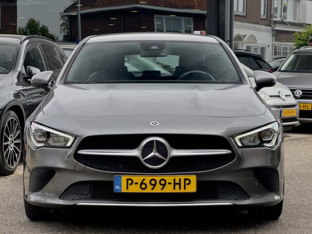 Mercedes-Benz Cla Shooting Brake 180 AUT7 SOLUTION LUXURY VOL-LEDER 18 INCH-LMV NAVI CAMERA DIGI-DASH LED PDC