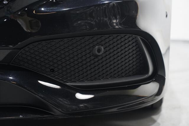 Mercedes-Benz Cla Shooting Brake 180 Business Solution AMG Upgrade Edition NAP Navi Apple Carplay Sroelverwarming Navi Leder/stof