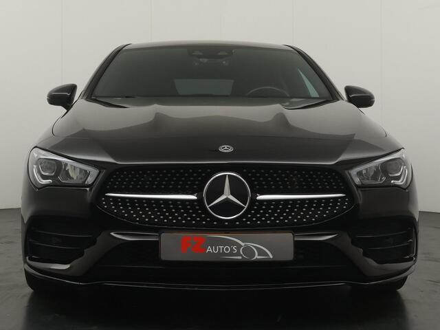 Mercedes-Benz Cla Shooting Brake 180 Business Solution AMG - Navigatie - Climate Controle - Uitklapbare Trekhaak