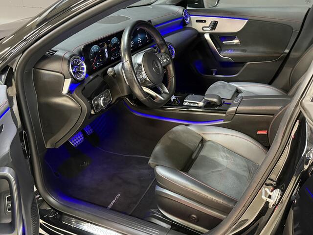 Mercedes-Benz Cla Shooting Brake 200 Business Solution AMG | Pano | Sfeerverl. | Burmester | Keyless