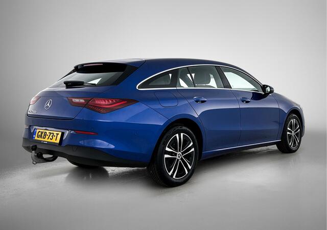 Mercedes-Benz Cla Shooting Brake 250 e Star Edition | Trekhaak | Ledkoplampen | Distronic | Parkeerpakket met achteruitrijcamera | Stoelverwarming. Inclusief 24 maanden MB Certified garantie voor Europa.
