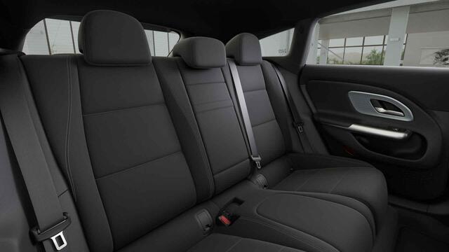 Mercedes-Benz Cla Shooting Brake 250+ Business Solution Luxury 85 kWh | Night | Panoramadak | Trekhaak | Memory Pakket | Sfeerverlichting |