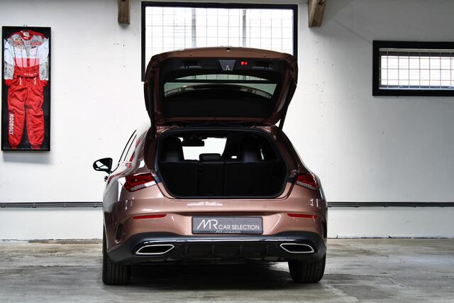 Mercedes-Benz Cla Shooting Brake 200 Business Solution AMG | Panoramadak | Apple Carplay | 1e eigenaar | NL auto |