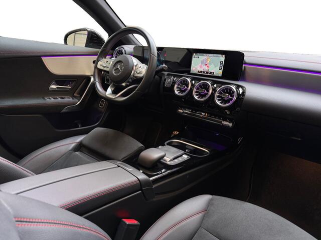 Mercedes-Benz Cla Shooting Brake 250 e AMG Line I Panoramadak I Ambient Lighting I Stoelverwarming