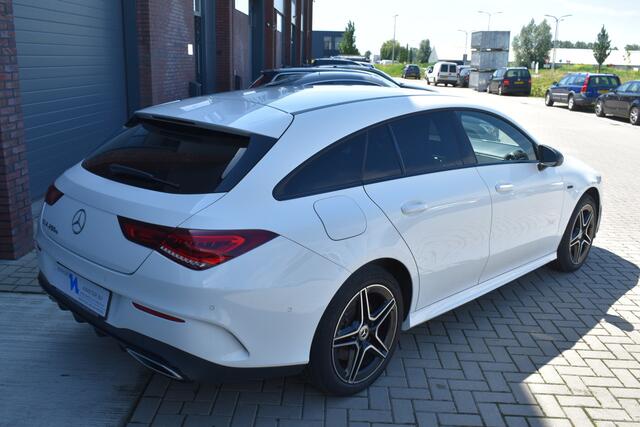 Mercedes-Benz Cla Shooting Brake 250 e Business Solution AMG Limited