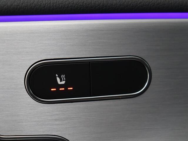 Mercedes-Benz Cla Shooting Brake 180 Business Solution AMG | Panoramadak | Stoelverwarming | Memory | Sfeerverlichting | Matrix LED | Leder/Alcantara | Side Assist | Widescreen | Navigatie | Camera | Climate control