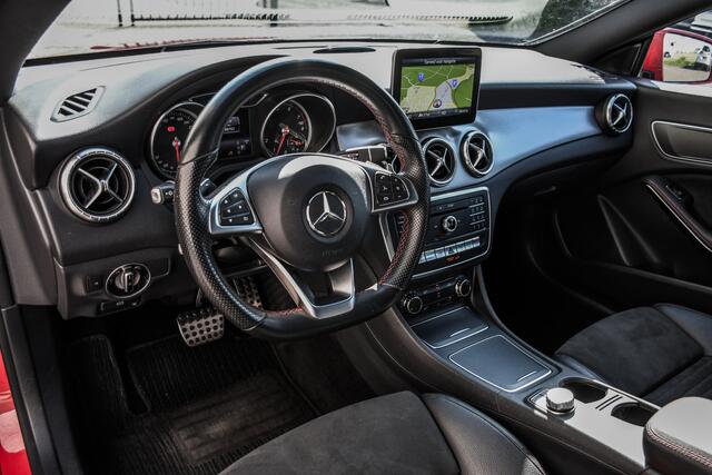 Mercedes-Benz Cla Shooting Brake 180 Business Solution AMG